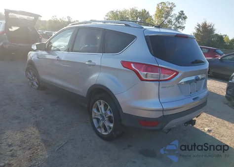 2014 Ford Escape Titanium z USA, uszkodzony, nr VIN 1FMCU9J93EUC80950